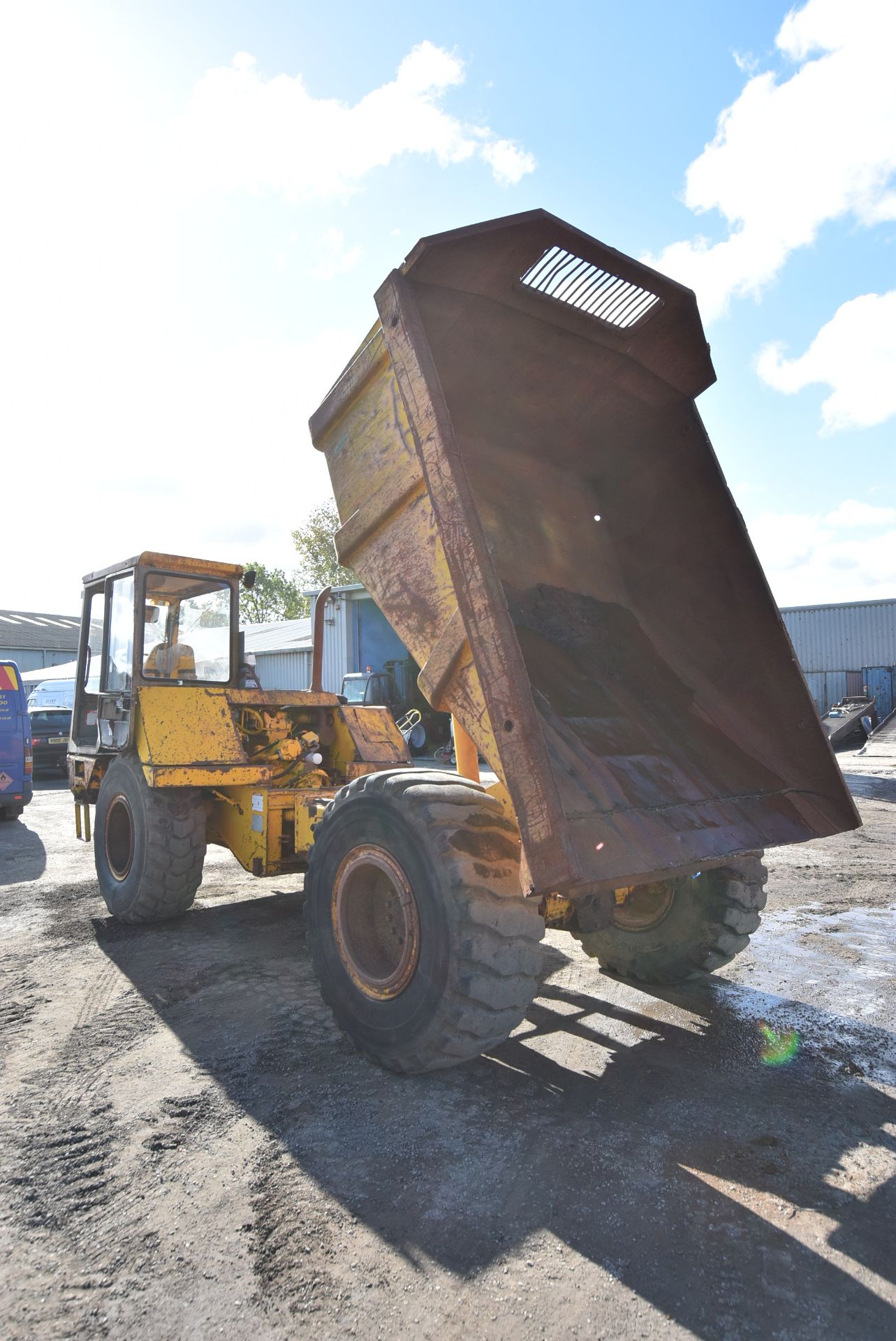 JCB 712 ARTICULATED DUMP TRUCK, serial no. 803231S (lot located at 55 Clifton Street, Miles - Image 4 of 10