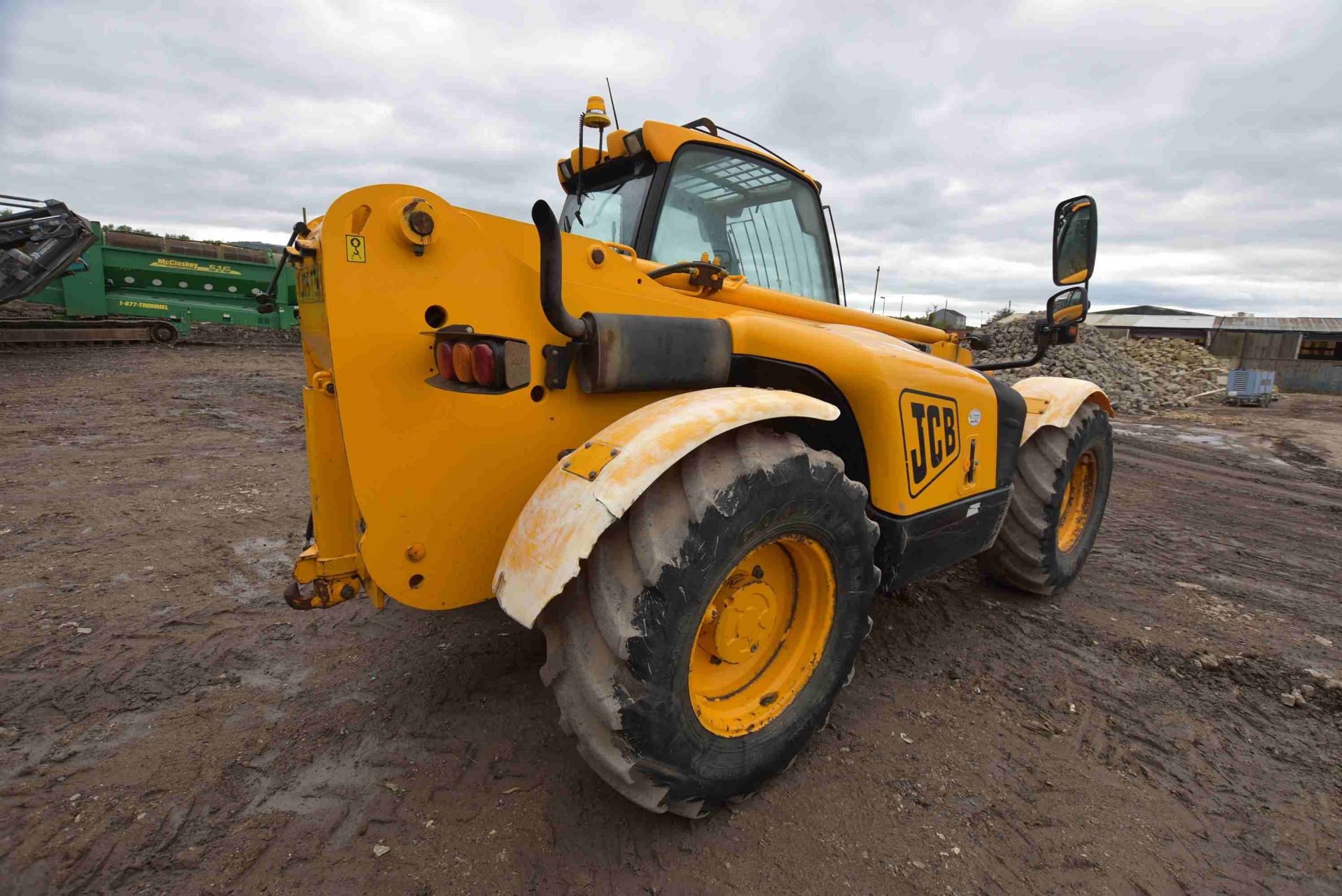 JCB 535-95 FARM SPECIAL TELEHANDLER, registration no. YJ05 TZM, year of manufacture 2005, - Image 3 of 7