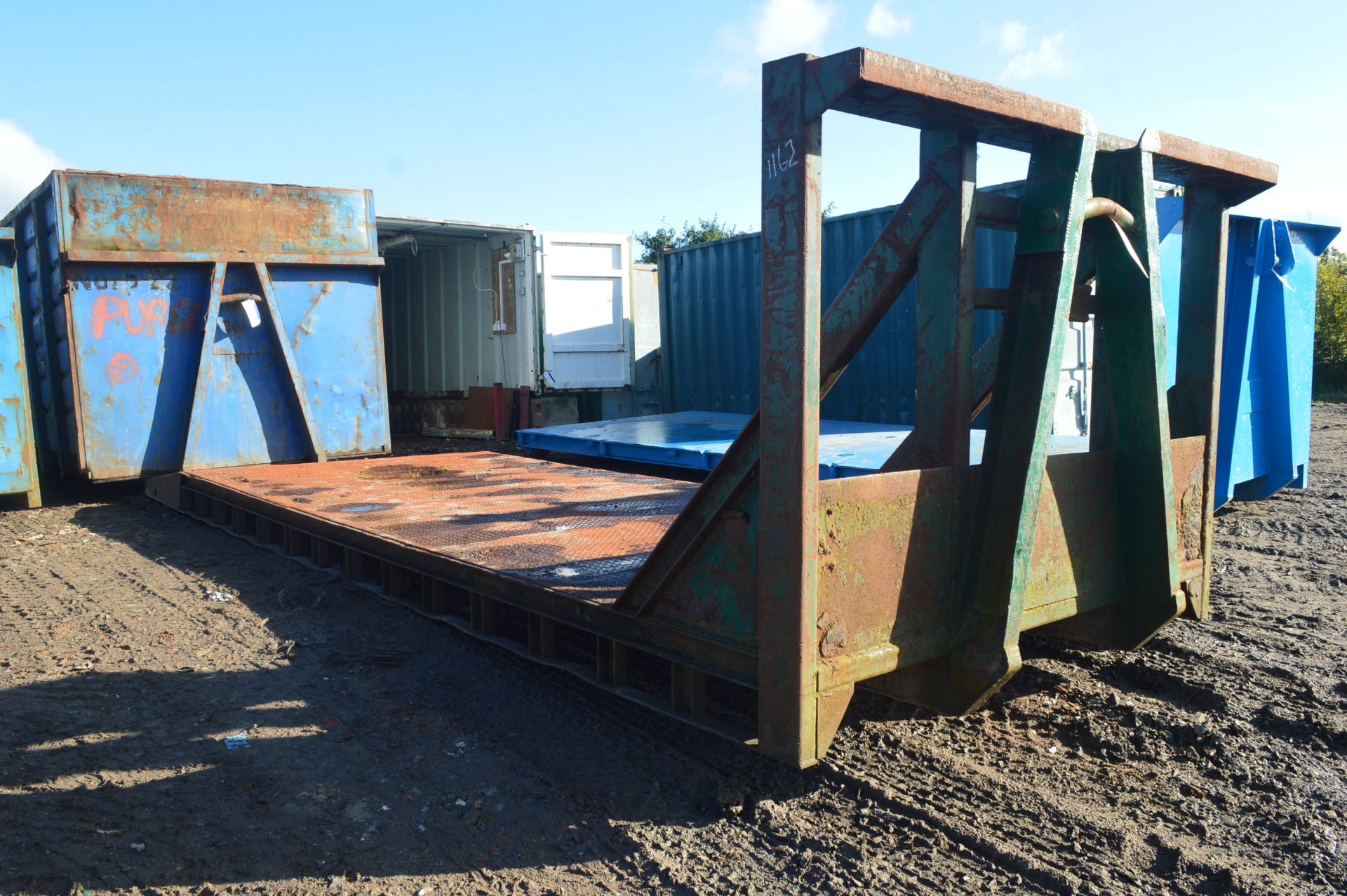 RORO Plant Body, approx. 7.1m long x 2.5m wide (lot located at Moorfield Drive, Altham,