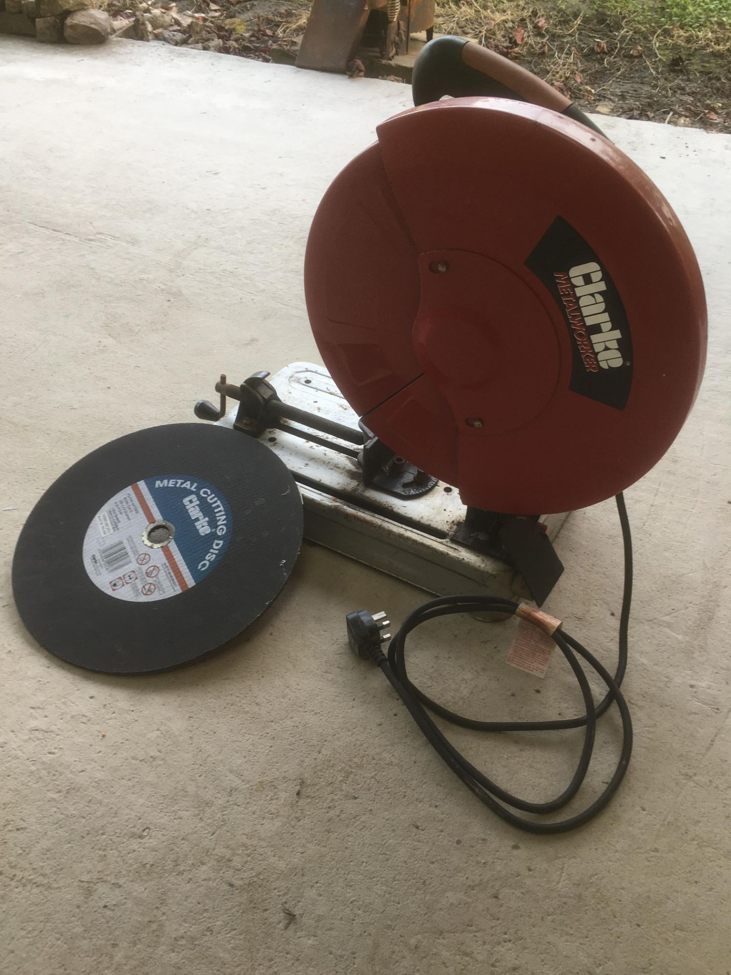 Clarke Metalworker CC014 355mm dia. Metal Chop Saw, 240V (lot located at Moorfield Drive, Altham,