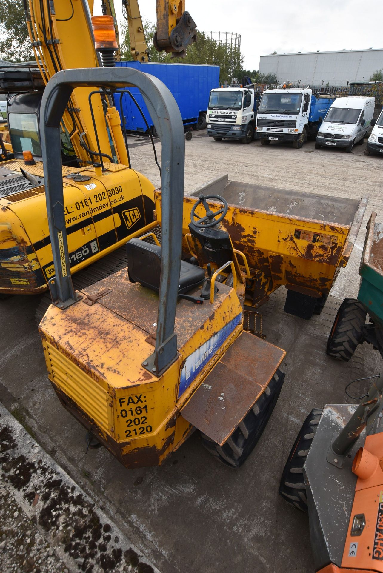 Thwaites 6T ARTICULATED DUMPER, VIN SLCM465ZZ507A6756, year of manufacture 2005, approx. indicated - Image 4 of 7