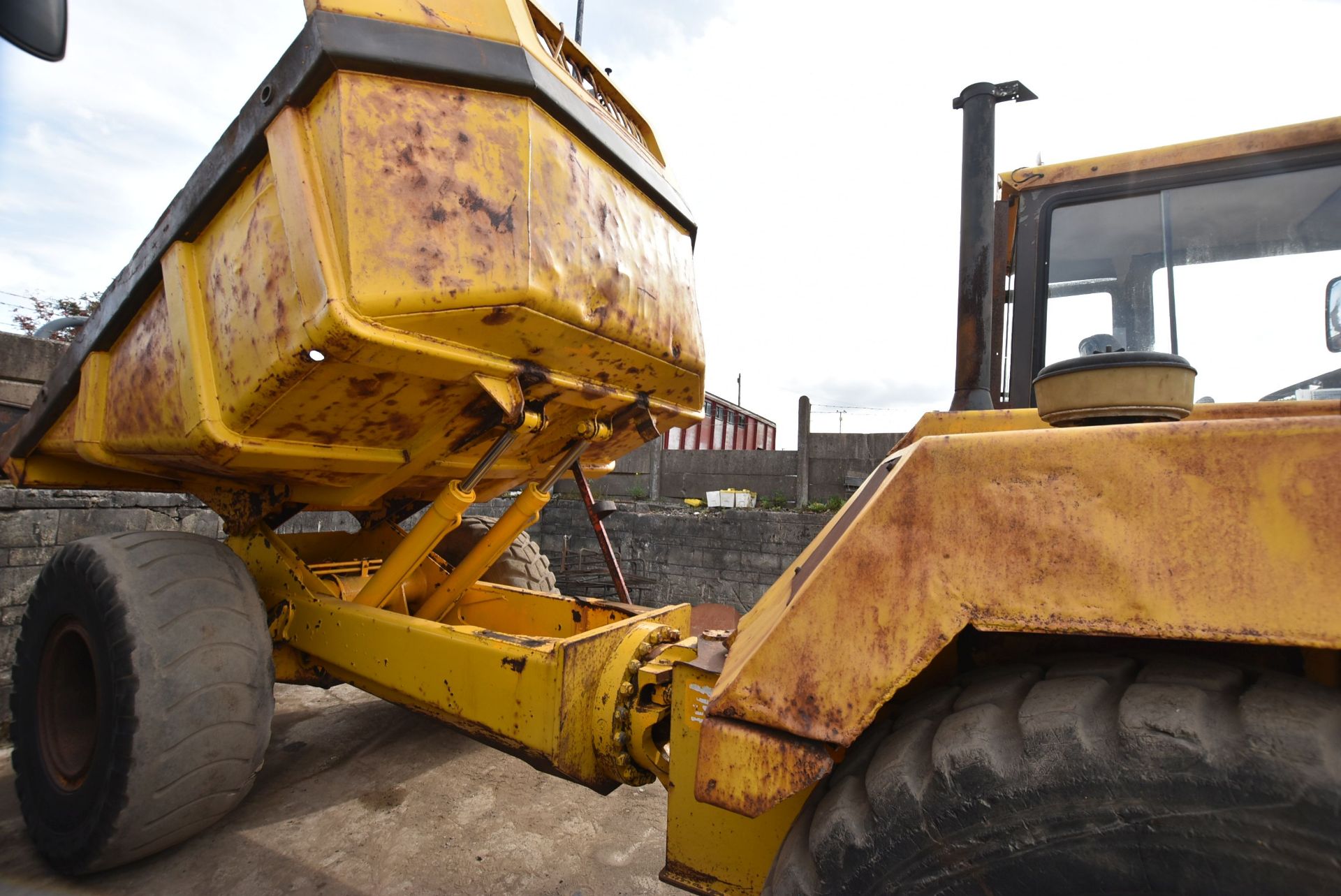 JCB 712 ARTICULATED DUMP TRUCK, serial no. 810293S, 01188 indicated hours (at time of listing) ( - Image 7 of 11