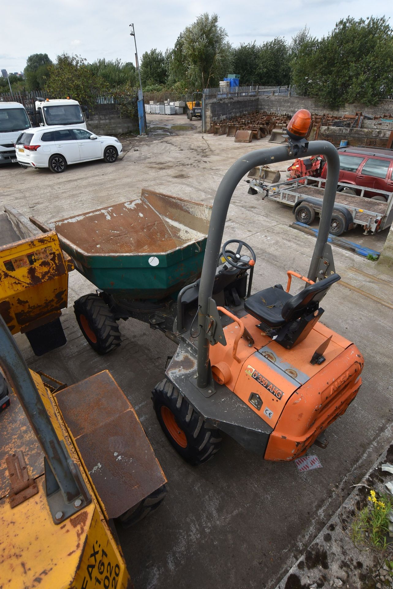 Ausa D350AHG 3T SWIVEL ARTICULATED DUMPER, serial no. 65165015, year of manufacture 2011, hours - Image 4 of 7