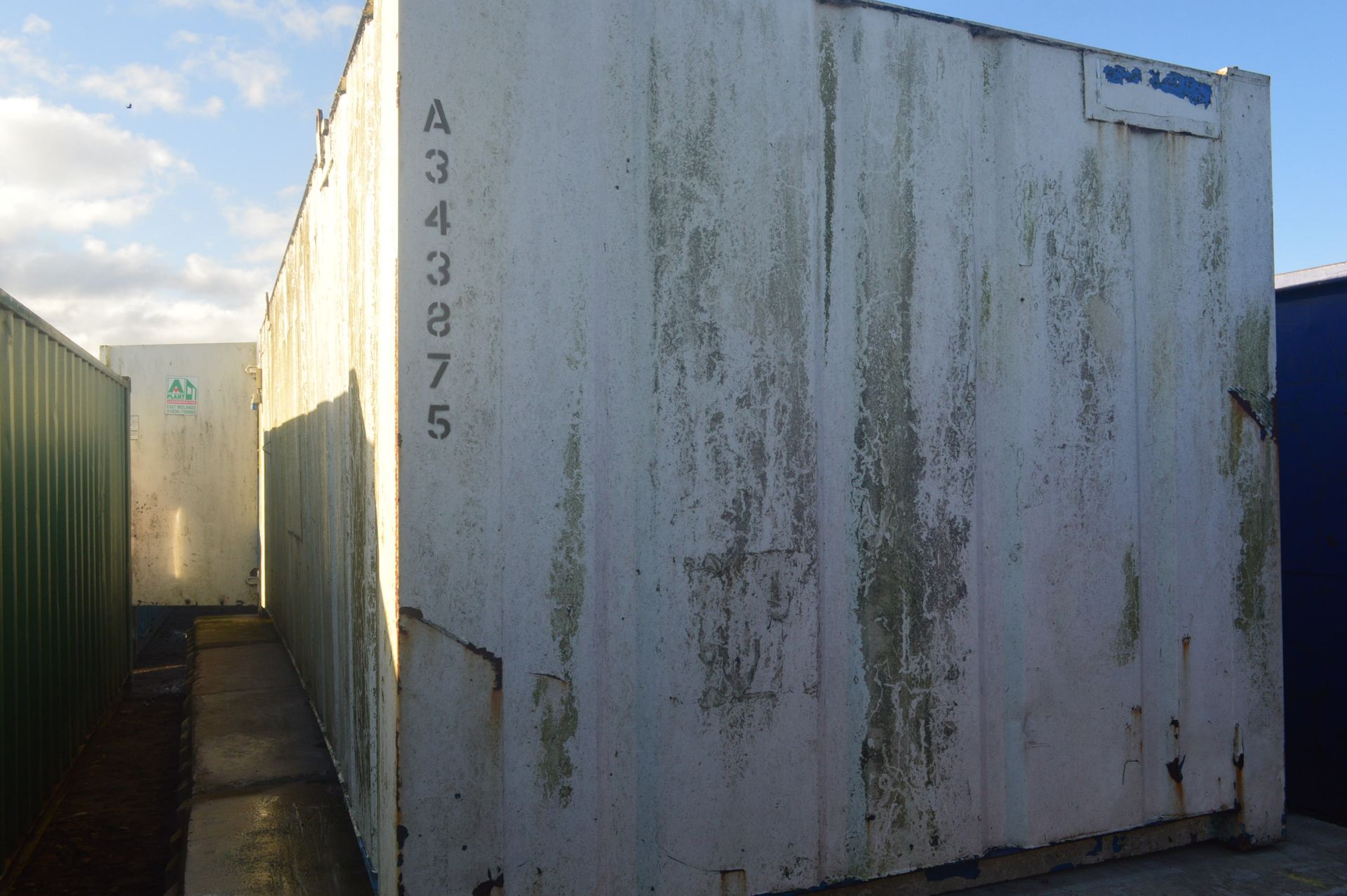 20ft Steel Cargo Container (no floor) (lot located at Moorfield Drive, Altham, Accrington, - Image 3 of 7