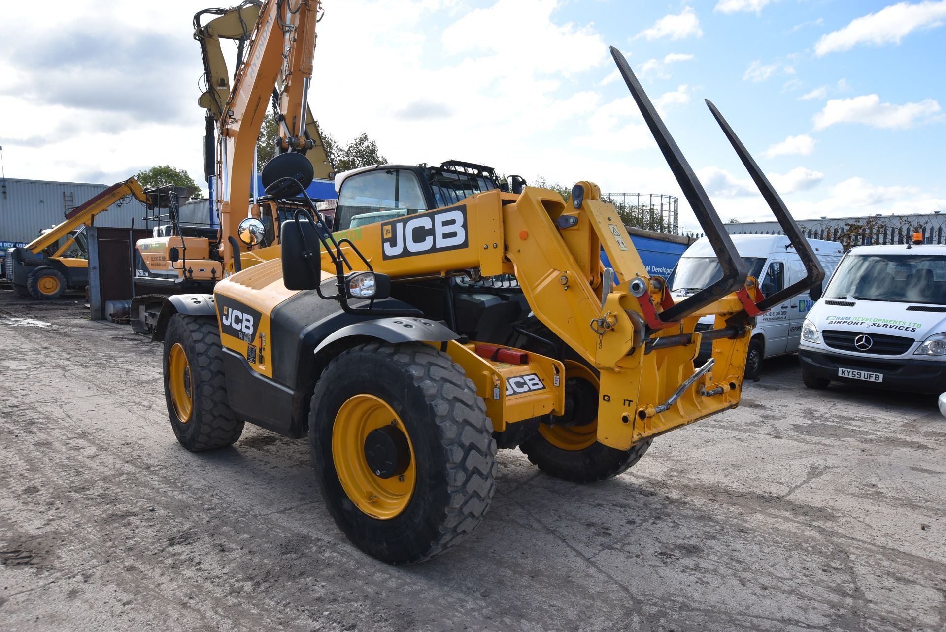 JCB 541-70 TELEHANDLER, PIN JCB5ADXGH02344377, registration no. MW64 OBD, date first registered 13/ - Image 2 of 11