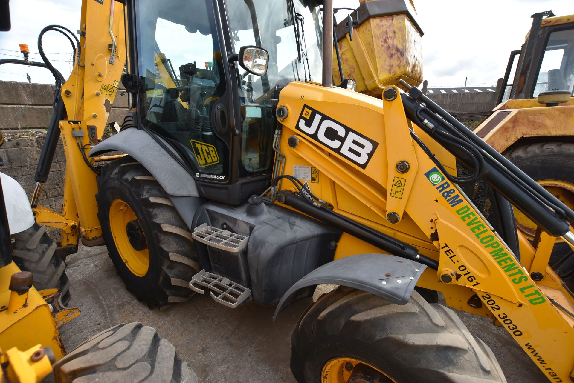 JCB 3CXSM 4T ECO BACK HOE LOADER, PIN JCB3CX4TH02100202, registration no. MX12 LRY, date first - Image 8 of 12