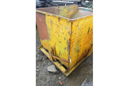 Steel Fork Truck Tip Skip, approx. 1.95m (lot located at Moorfield Drive, Altham, Accrington, - Image 3 of 3