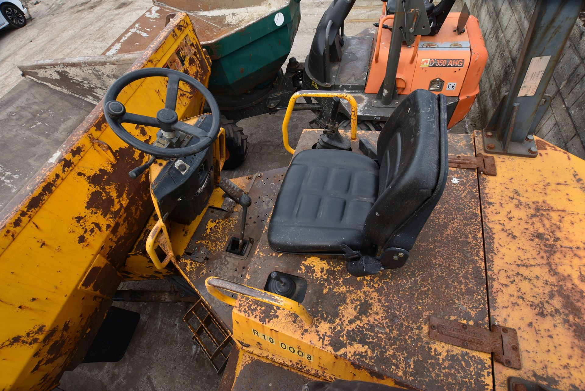 Thwaites 6T ARTICULATED DUMPER, VIN SLCM465ZZ507A6756, year of manufacture 2005, approx. indicated - Image 5 of 7