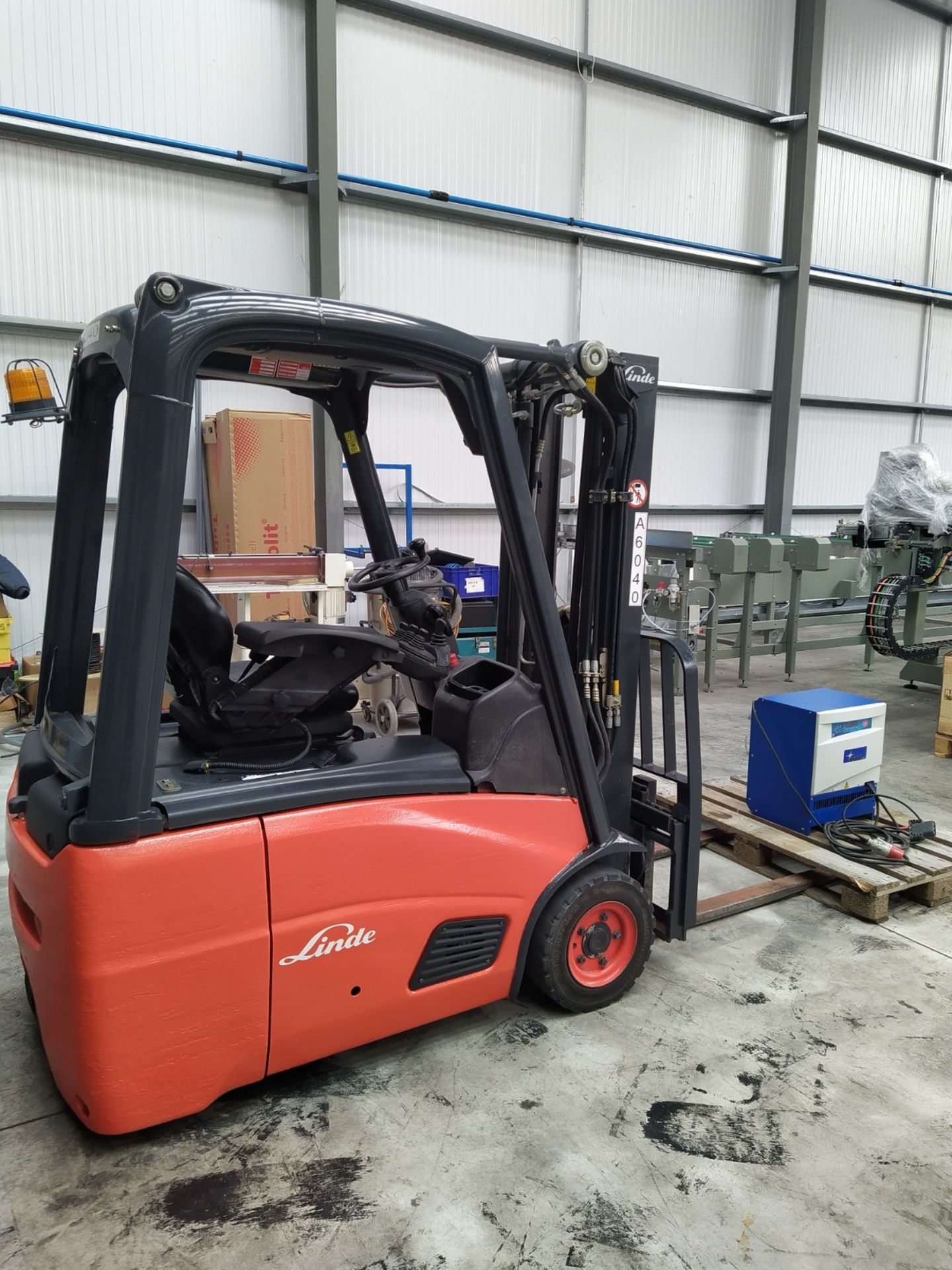 Linde E16C-01 Electric Four Wheel Forklift Truck, serial no. H2X386B08645, year of manufacture 2011,