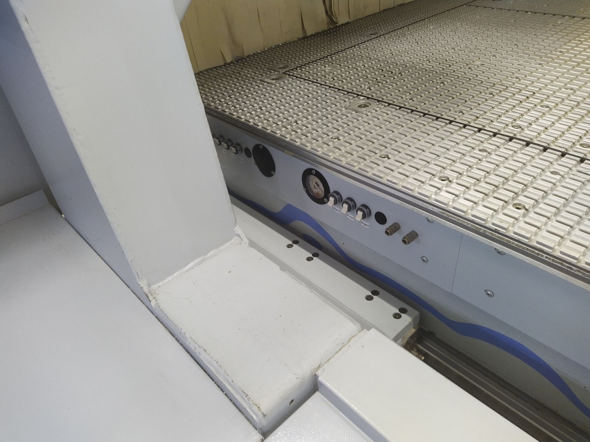 Homag 5 AXIS CNC PROFILINE BMG 511/74/19/F/R CNC PROCESSING CENTRE, serial no. 0-201-43-0250, year - Image 13 of 22