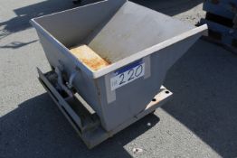 Skip, free loading onto purchasers transport - yes, item located in Unicorn Road Site, Off Queen