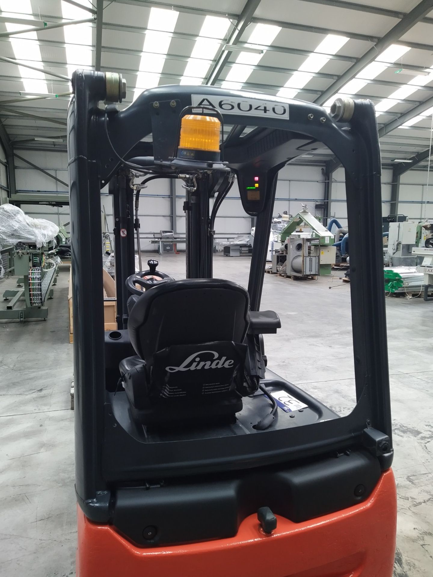 Linde E16C-01 Electric Four Wheel Forklift Truck, serial no. H2X386B08645, year of manufacture 2011, - Image 8 of 8