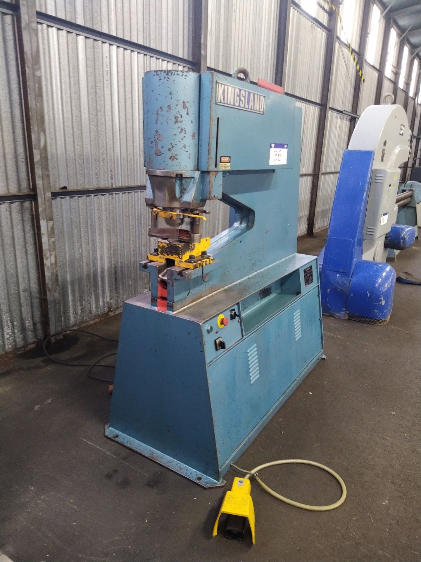 Kingsland 55 P 625 Hydraulic Punching Machine, serial no. 64487, free loading onto purchasers - Image 2 of 7