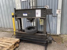 Tangye 60 ton Hydraulic Workshop Press (lot located at Briscoe Lane, Newton Heath, Manchester, M40