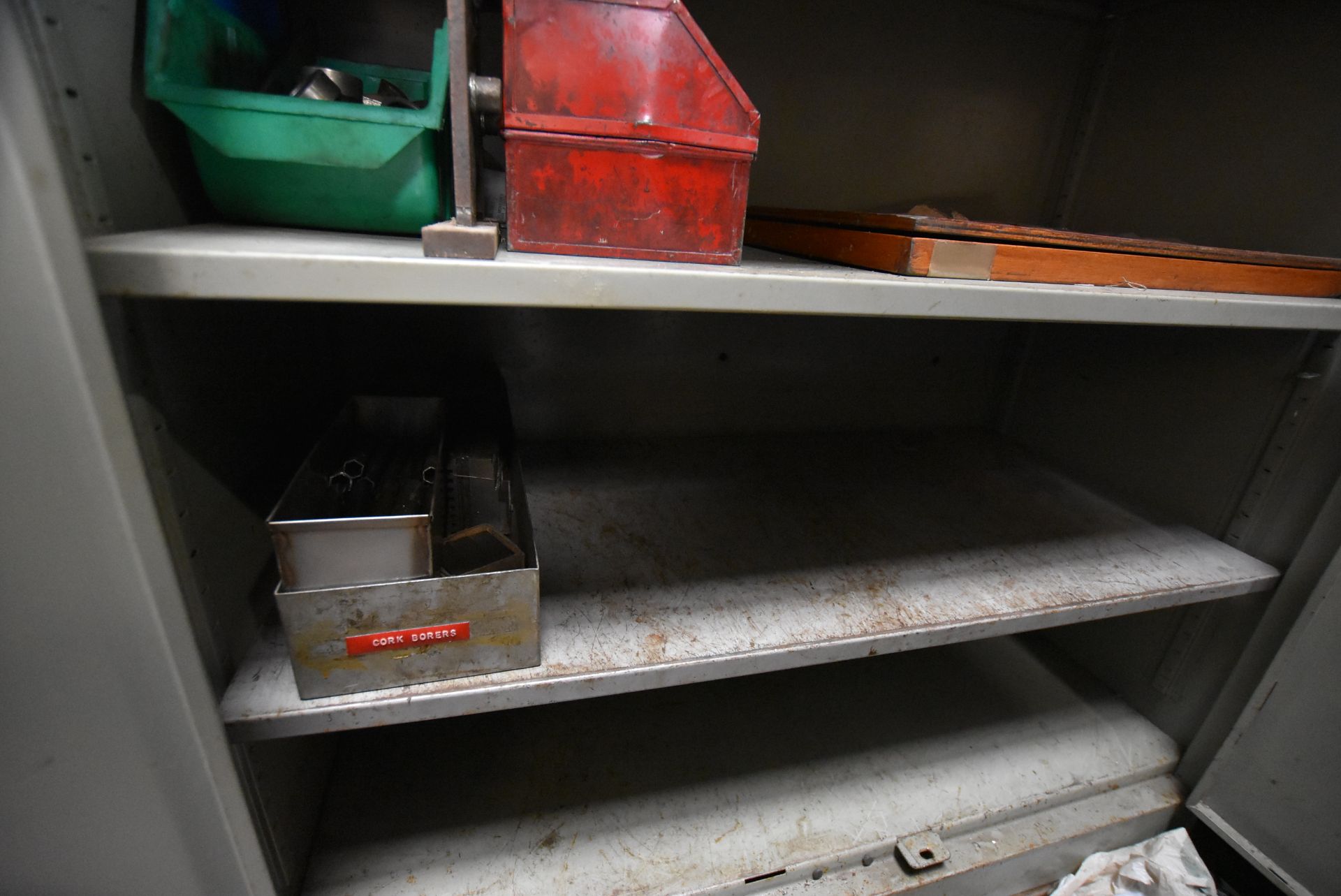 Double Door Steel Cabinet, with contents including inspection equipment, magnetic bases, micrometers - Image 7 of 8