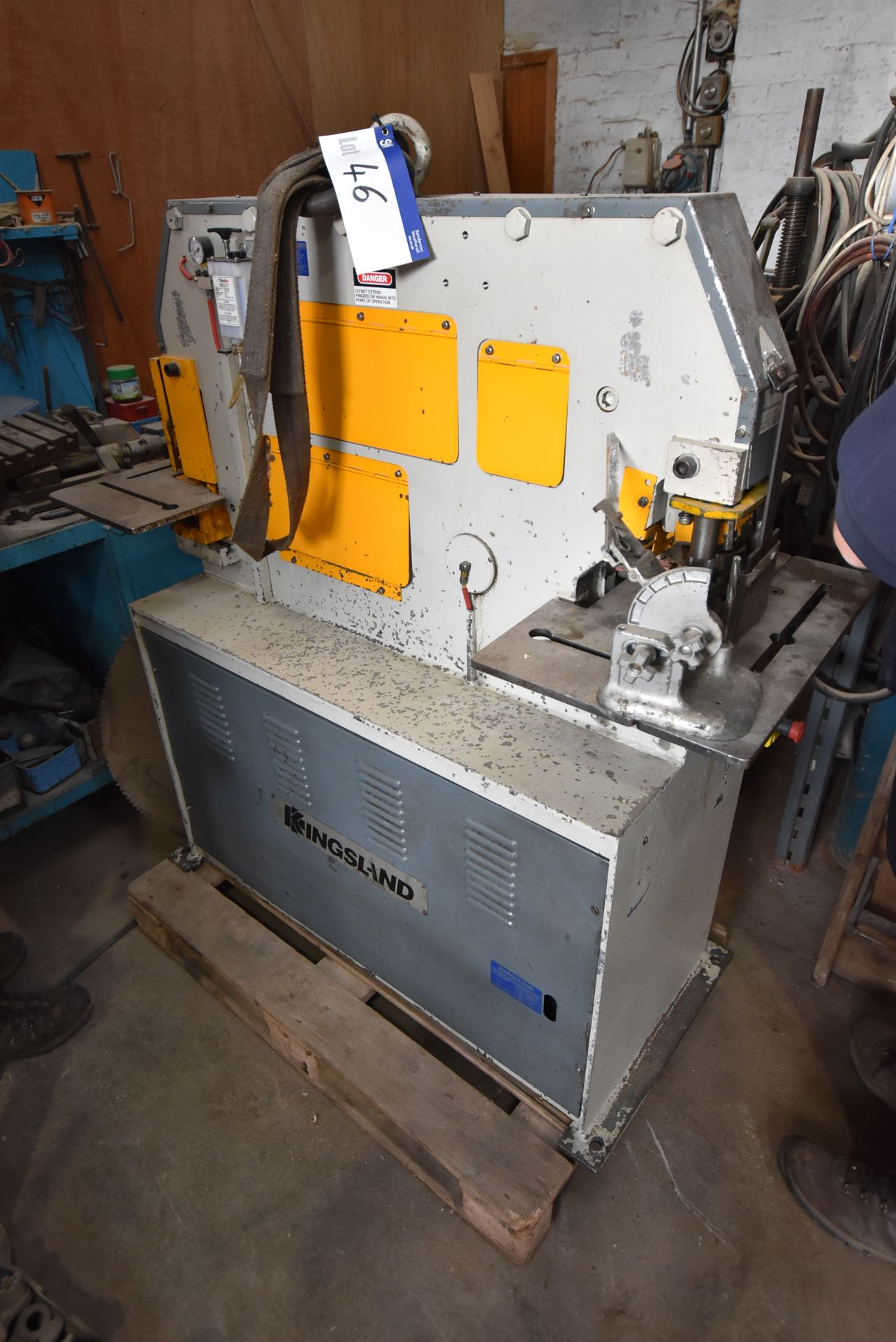 Kingsland UNIVERSAL METAL WORKER, understood to be model 45XA