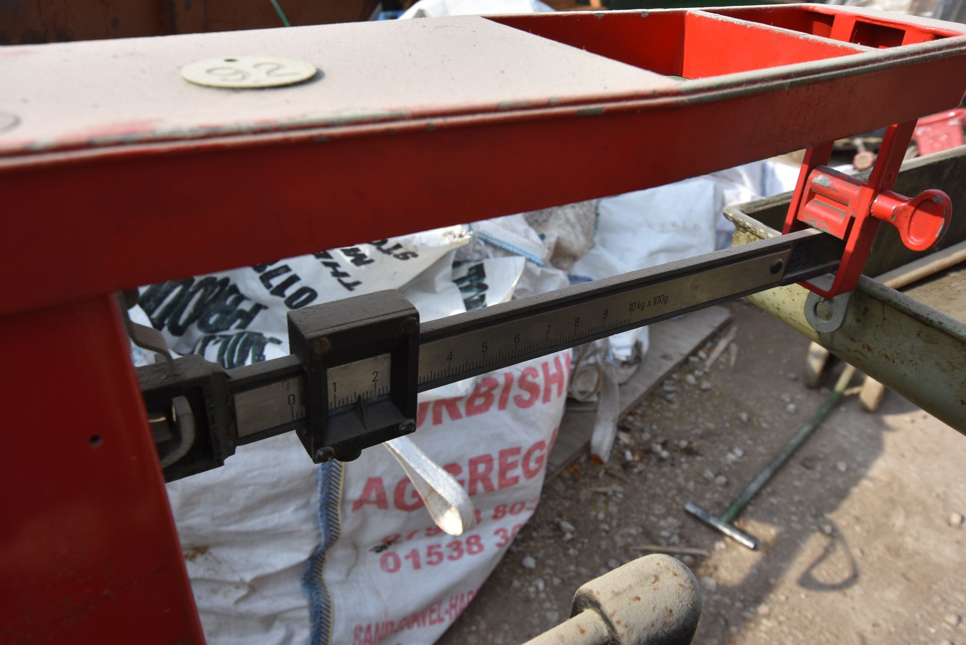 Sliding Weight Head Stock 10kg x 100g Portable Platform Weighing Machine (known to be incomplete) - Image 2 of 2