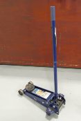 Draper 2 tonne SWL Hand Hydraulic Trolley Jack