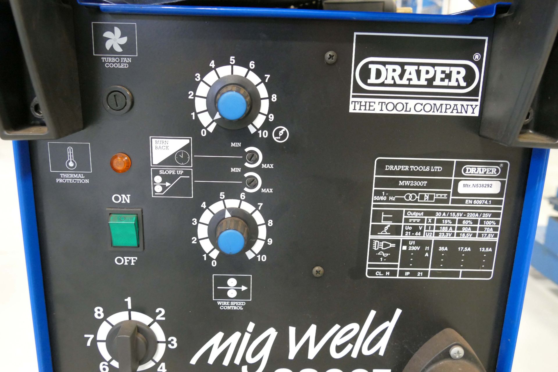 Draper 2300T TURBO MIG WELDING UNIT, serial no. N538292, with assorted gauges, gloves and mask - Image 5 of 6