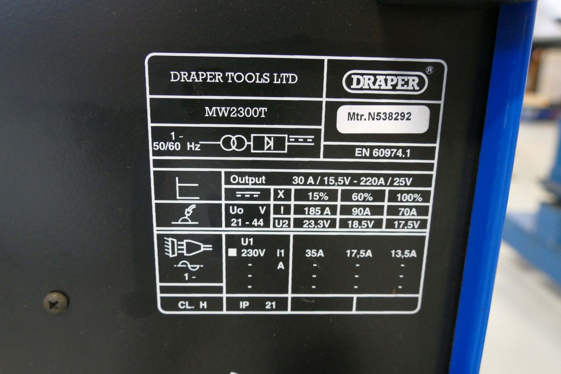 Draper 2300T TURBO MIG WELDING UNIT, serial no. N538292, with assorted gauges, gloves and mask - Image 6 of 6