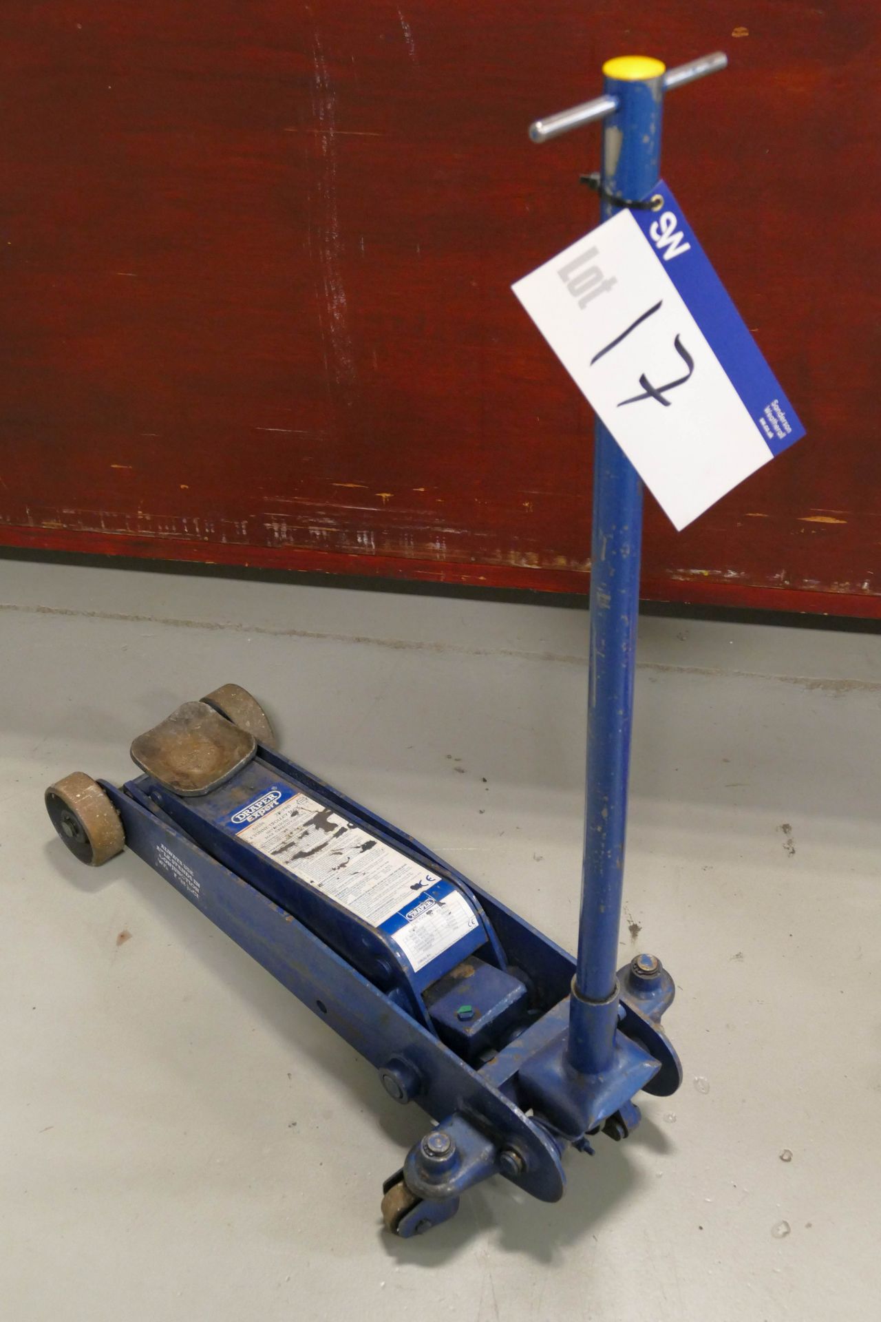 Draper Expert 53258 2 tonne Hand Hydraulic Trolley Jack