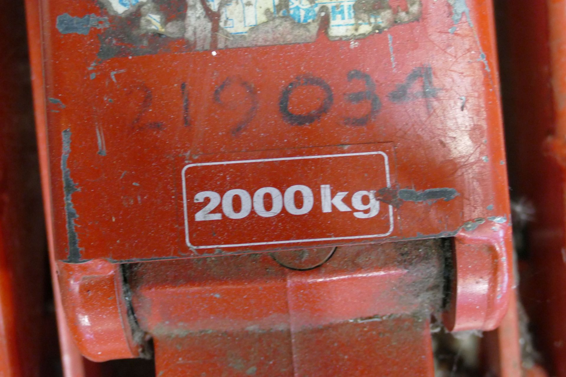 2000kg SWL Hand Hydraulic Trolley Jack - Image 2 of 2