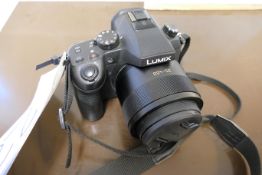 Panasonic Lumix DMC-FZ1000 Camera, with battery