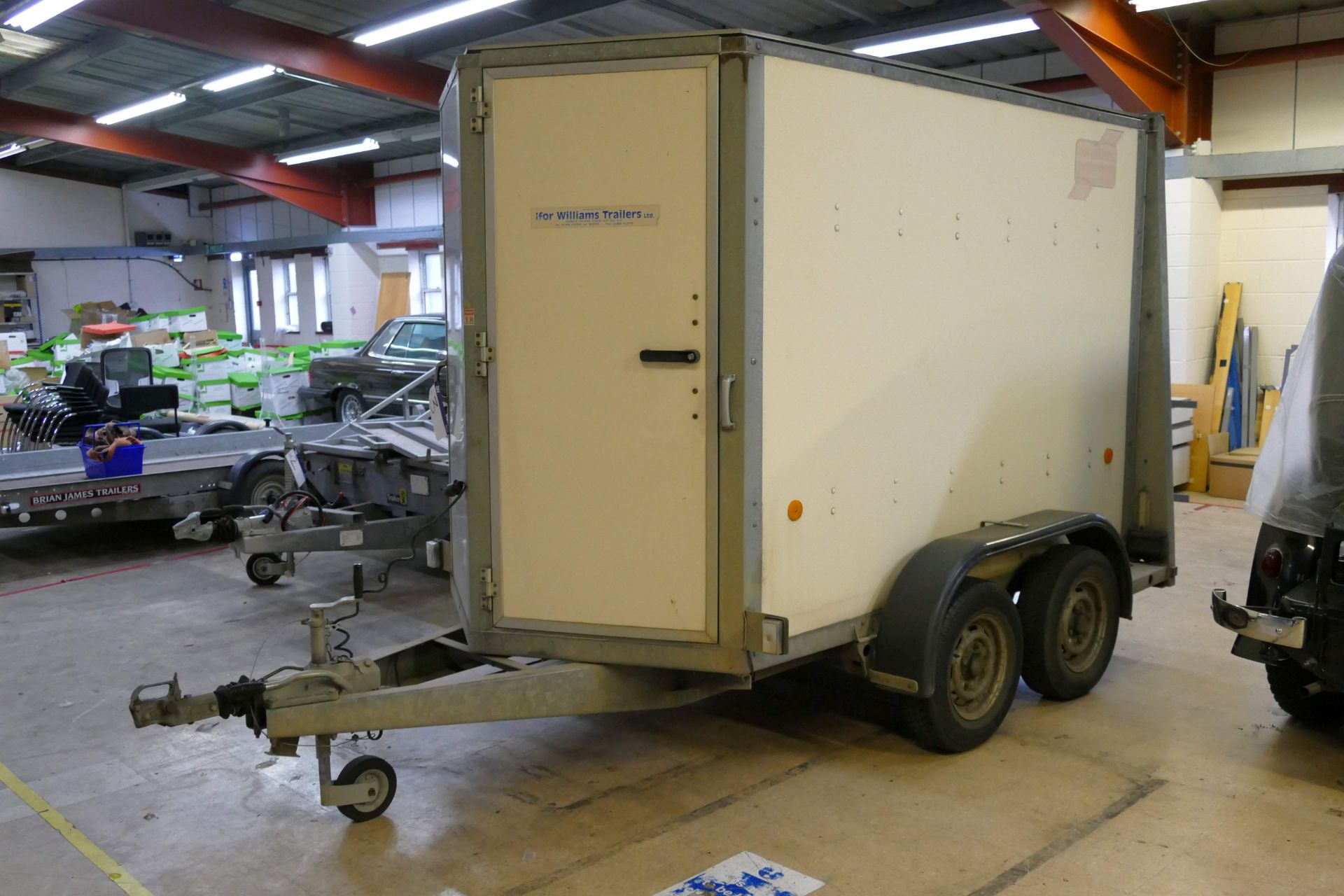 Ifor Williams BV85G TWIN AXLE BOX TRAILER, serial no. SCK400000V0225659, 2584kg, with GRP sides, - Image 6 of 7