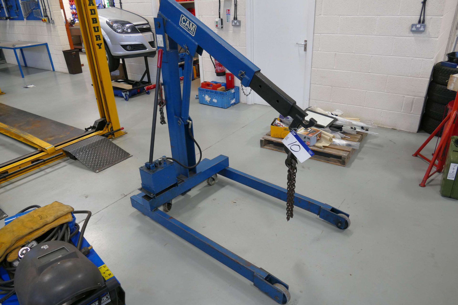 Cam 1500kg SWL Hand Hydraulic Mobile Workshop Crane, LE33J