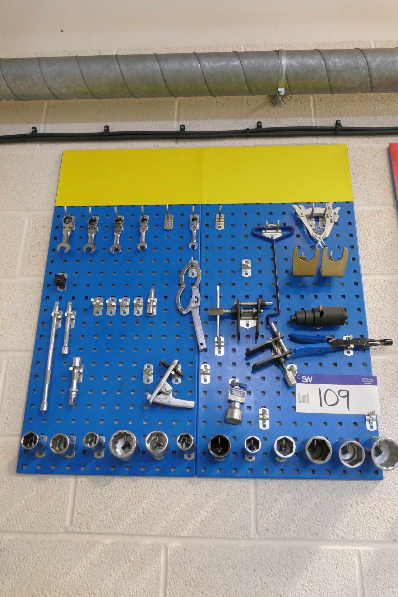 Tool Board, with contents - Image 2 of 2