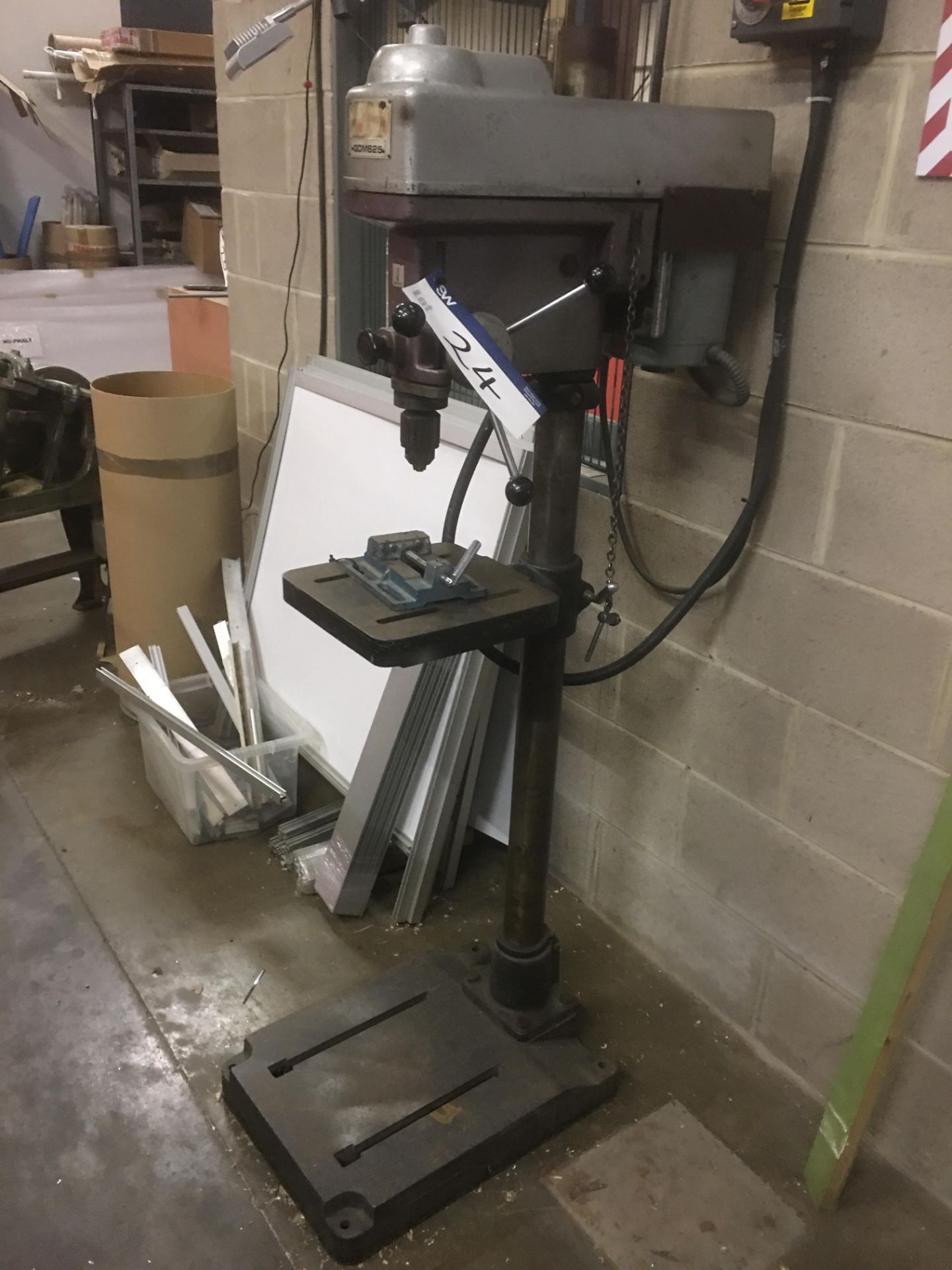 Q&S Drillmaster QDM625 15in swing Pillar Drill, se