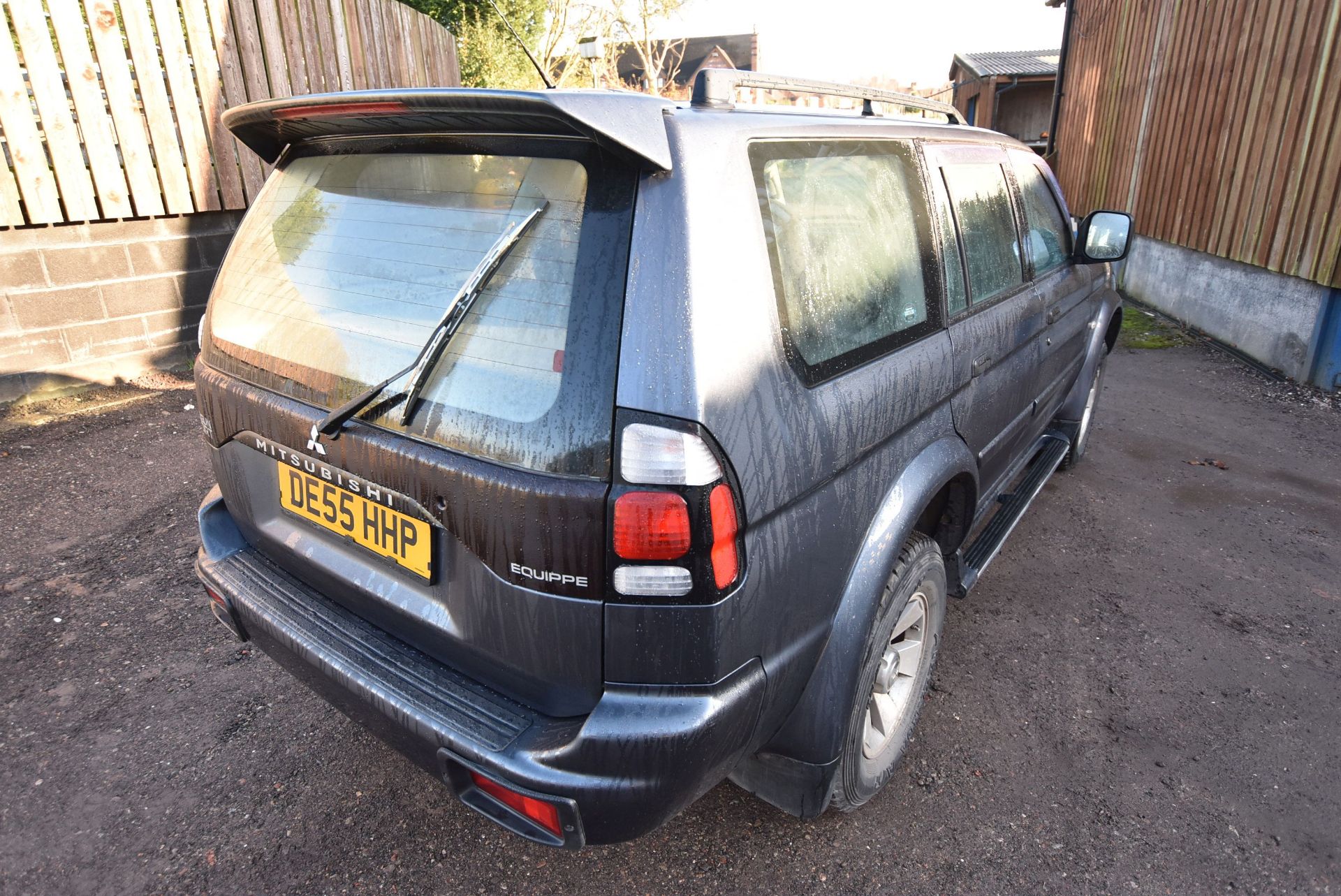 Mitsubishi SHOGUN SPORT EQUIPPE TD 2.5L ESTATE, registration no. DE55 HHP, date first registered - Image 3 of 18