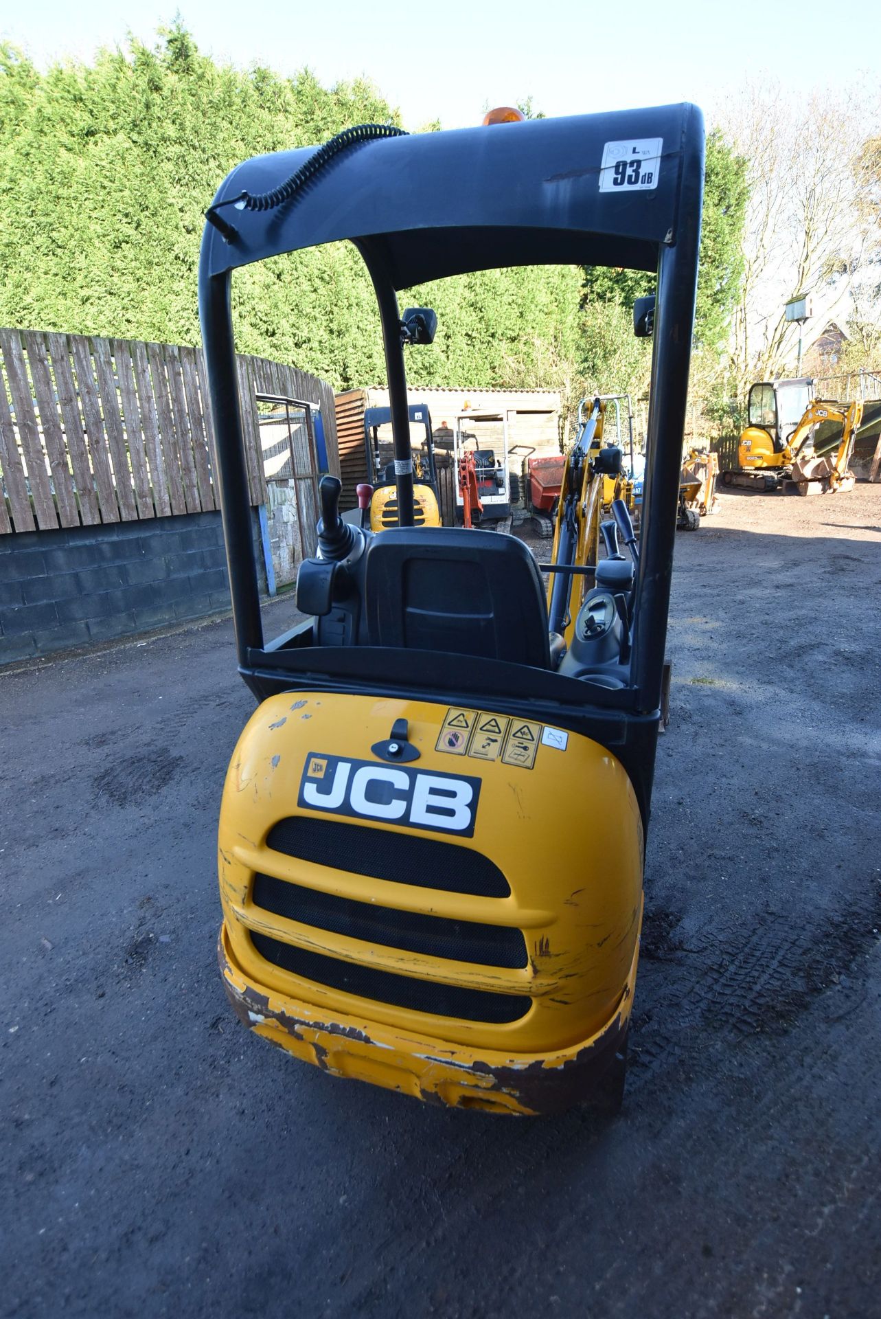 JCB 8014 CTS 1481kg TRACKED COMPACT EXCAVATOR, serial no. JCB06014L02373979, year of manufacture - Image 6 of 10