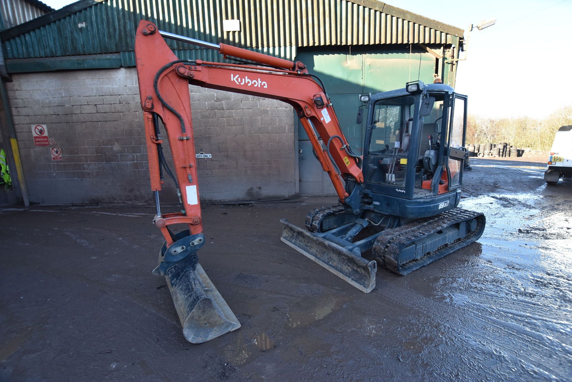 Kubota U50-3a 5 tonne TRACKED EXCAVATOR, serial no. WKFRGV05007076368, year of manufacture 2007,