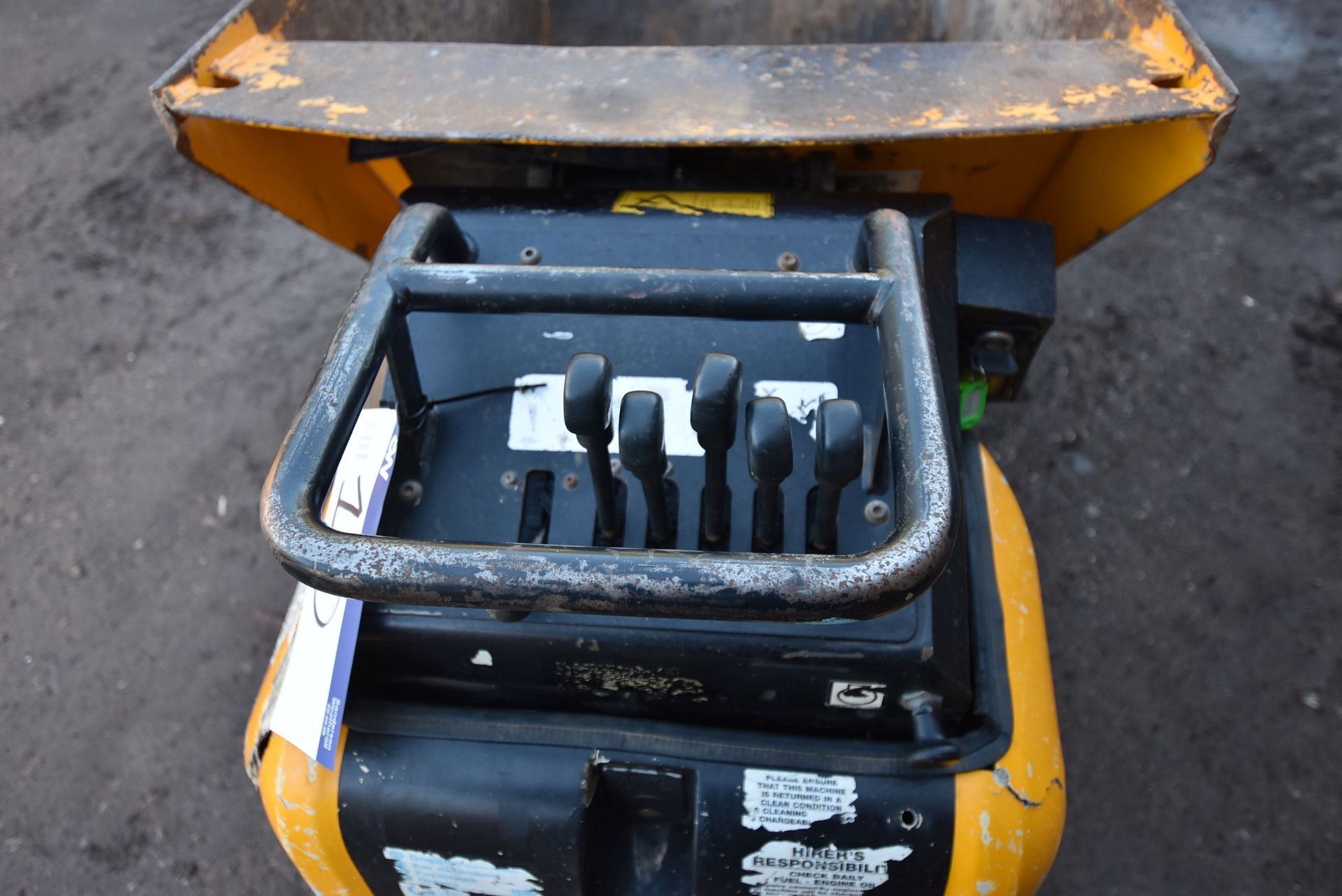 JCB HTD-5 Dumpster Tracked Walk Behind High Tip Dumper, note no date plate or serial number - Image 5 of 10