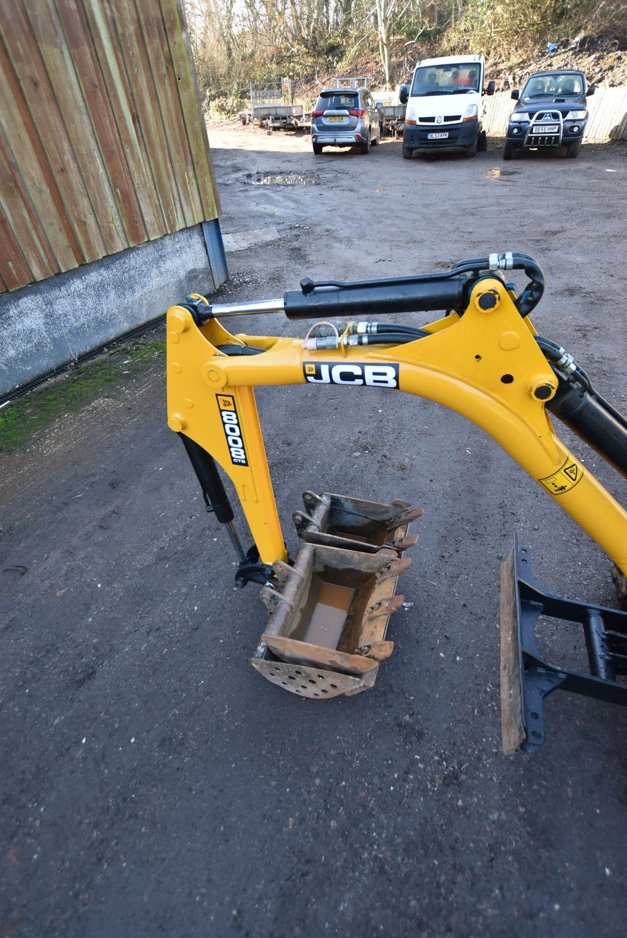 JCB 8008 CTS 950kg TRACKED COMPACT EXCAVATOR, serial no. 02410665, year of manufacture 2014, - Image 8 of 9