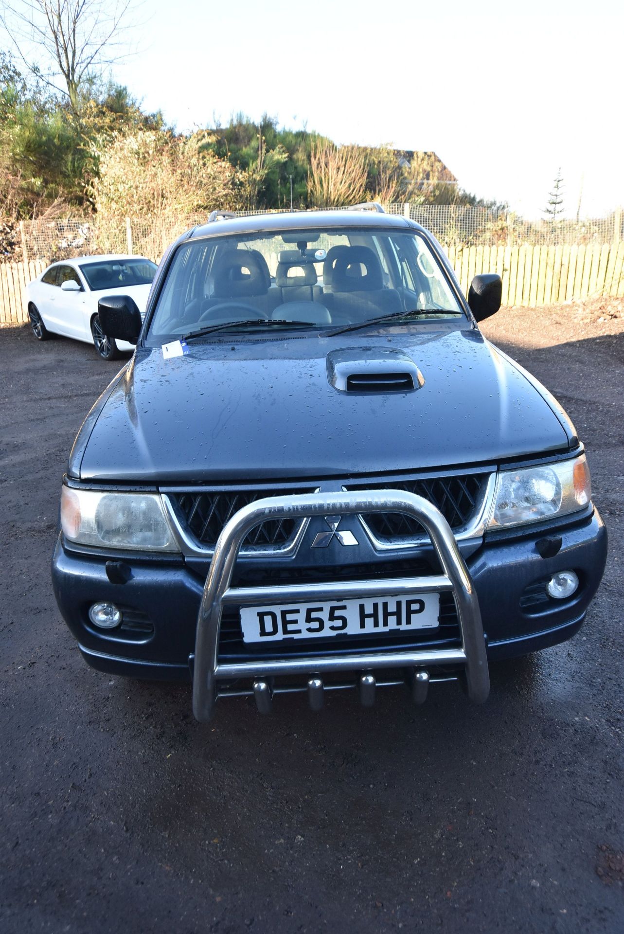 Mitsubishi SHOGUN SPORT EQUIPPE TD 2.5L ESTATE, registration no. DE55 HHP, date first registered - Image 7 of 18