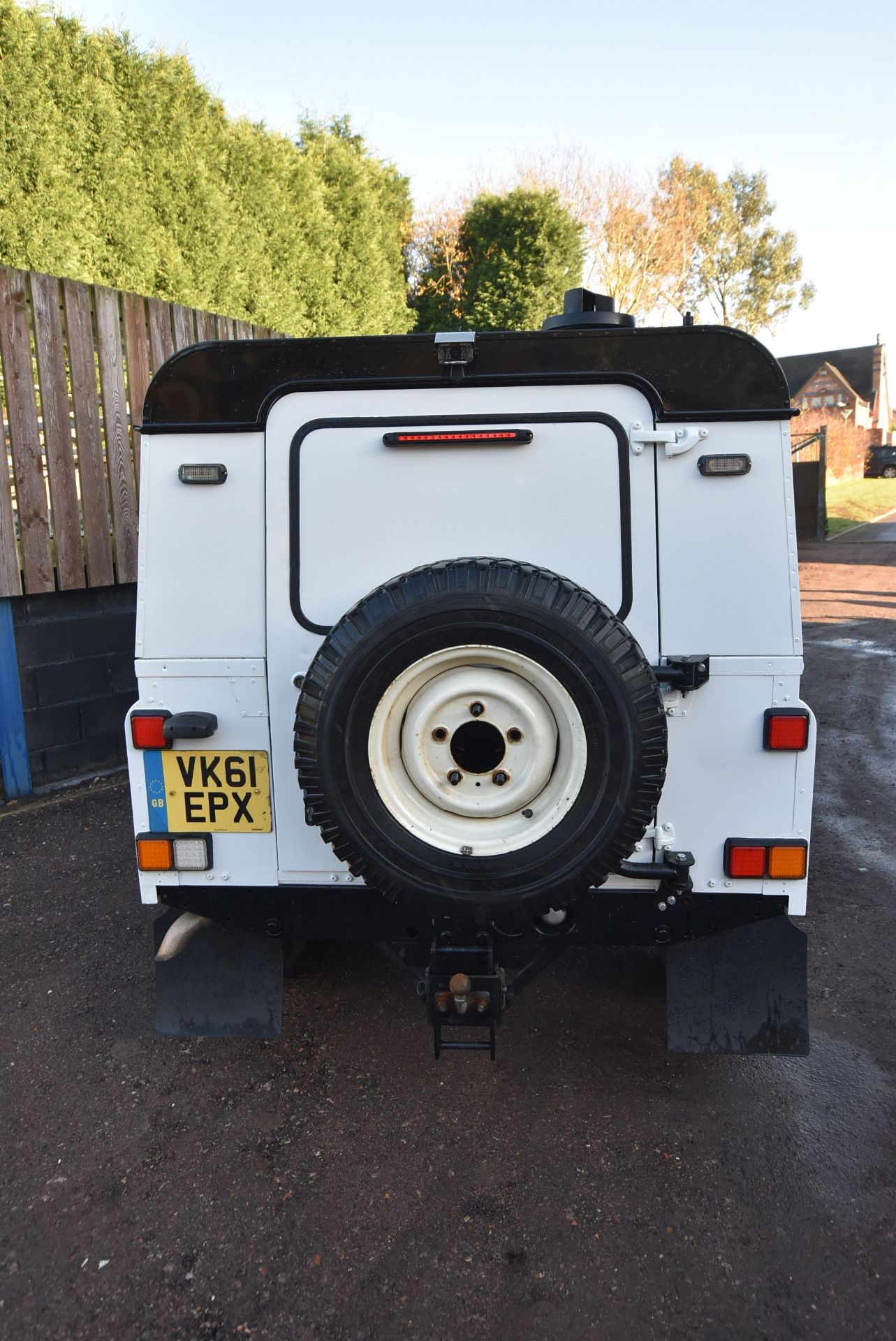 Landrover DEFENDER 110 PUMA 2.4L DIESEL, registration no. VK61 EPX, date first registered 27/10/ - Image 11 of 28