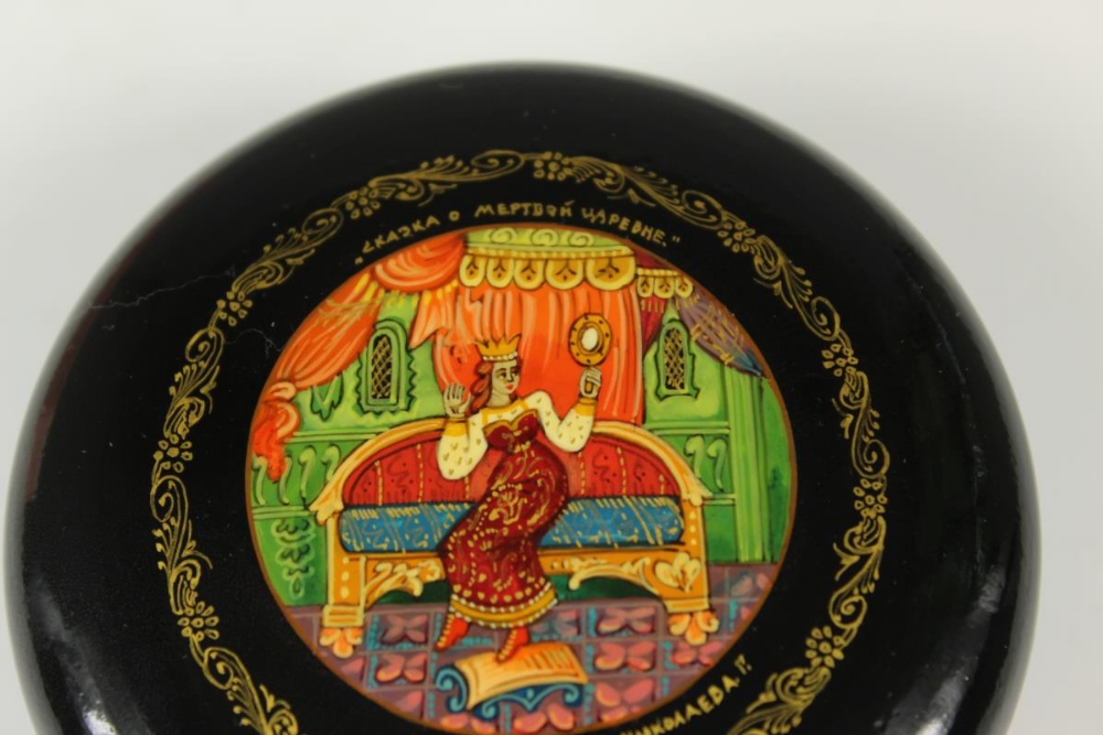 Collection of 3 Russian Lacquer Ware Boxes - Image 6 of 25