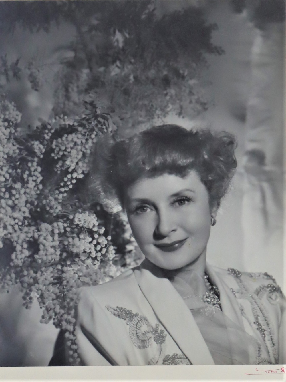 Glamorous Photo of Shirley Booth, aka “Hazel” - Image 2 of 8