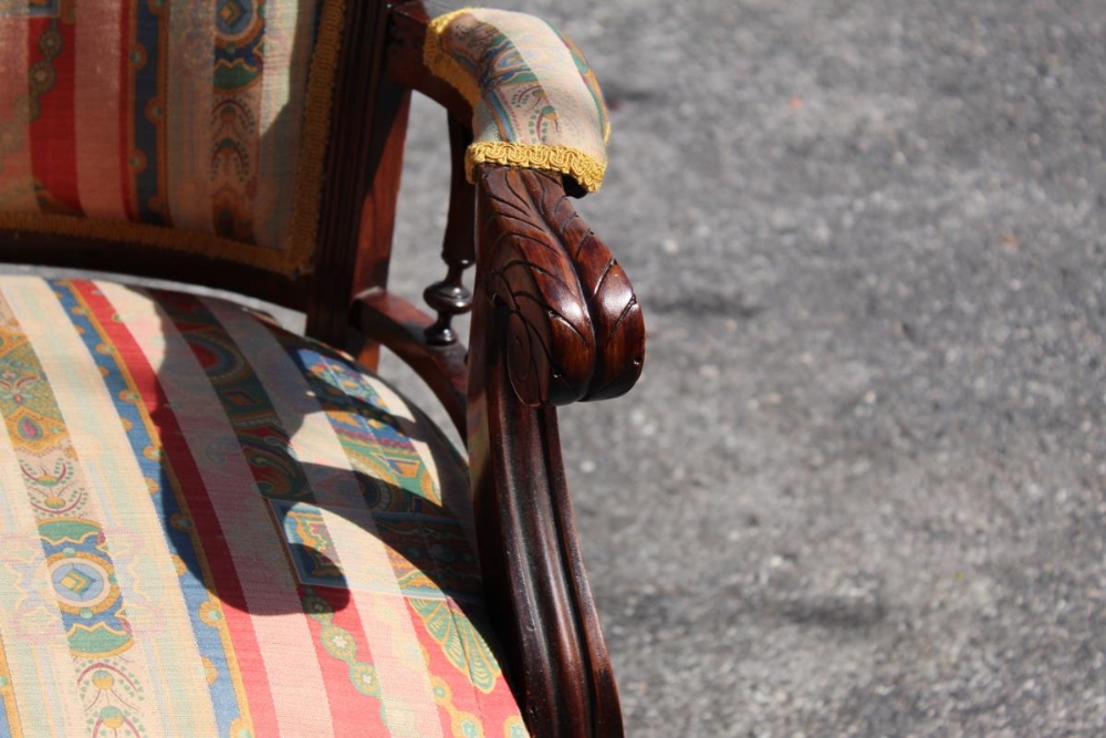 Classical Carved Mahogany & Upholstered Settee - Image 7 of 15