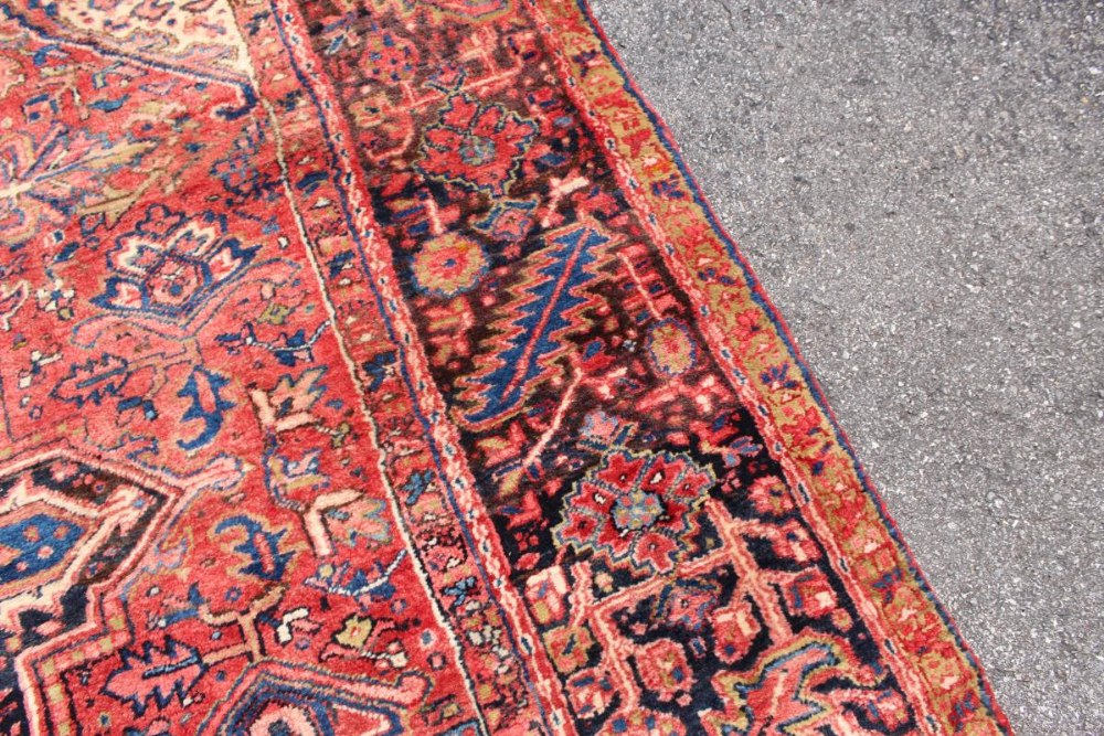 Handwoven Persian Rug - Image 4 of 10