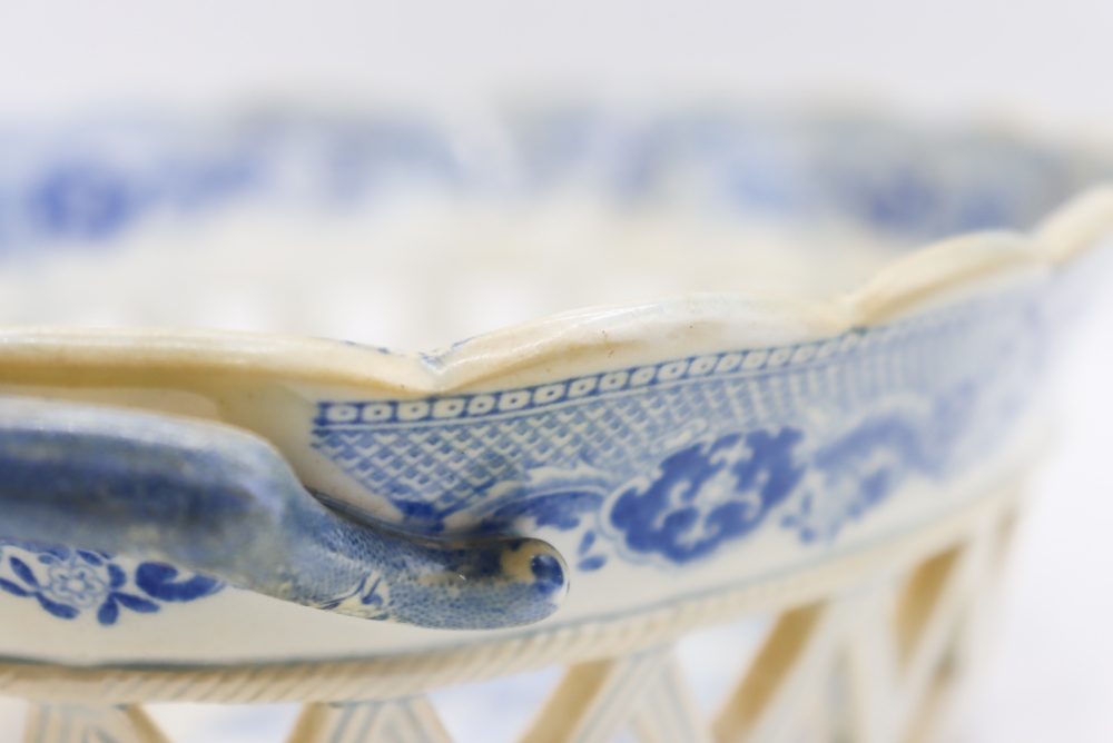 Blue and White Open Weave Porcelain Basket - Image 7 of 9