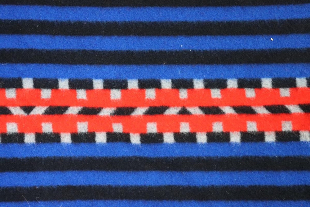 (2) Pendleton Beaver State Two Sided Wool Blanket - Image 3 of 5