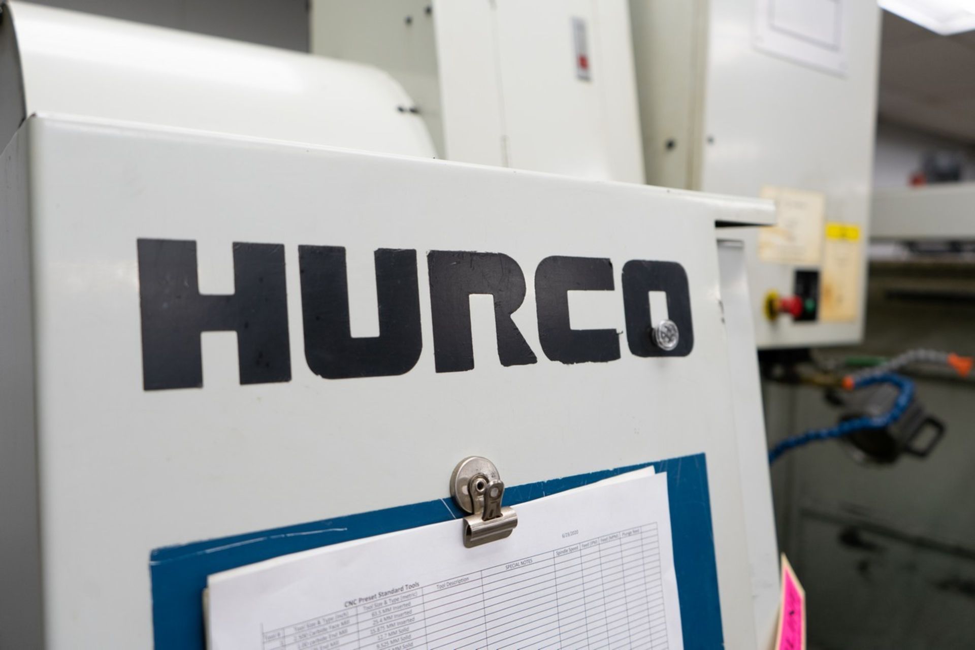 Hurco VM-1 CNC Vertical Machining Center - Image 4 of 9