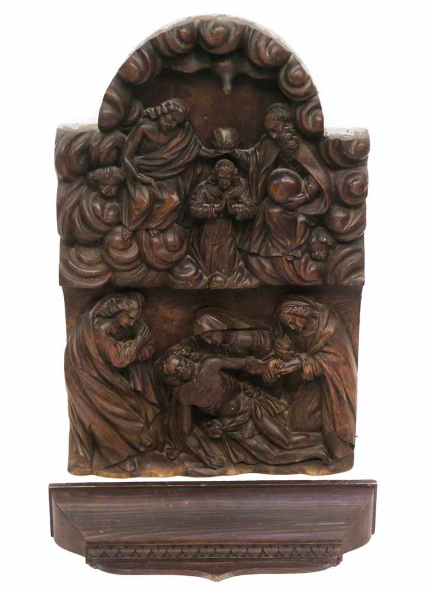 Relief: Marienkrönung und Beweinung ChristiAlpenländisch. Nadelholz, gebeizt, ehemals wohl