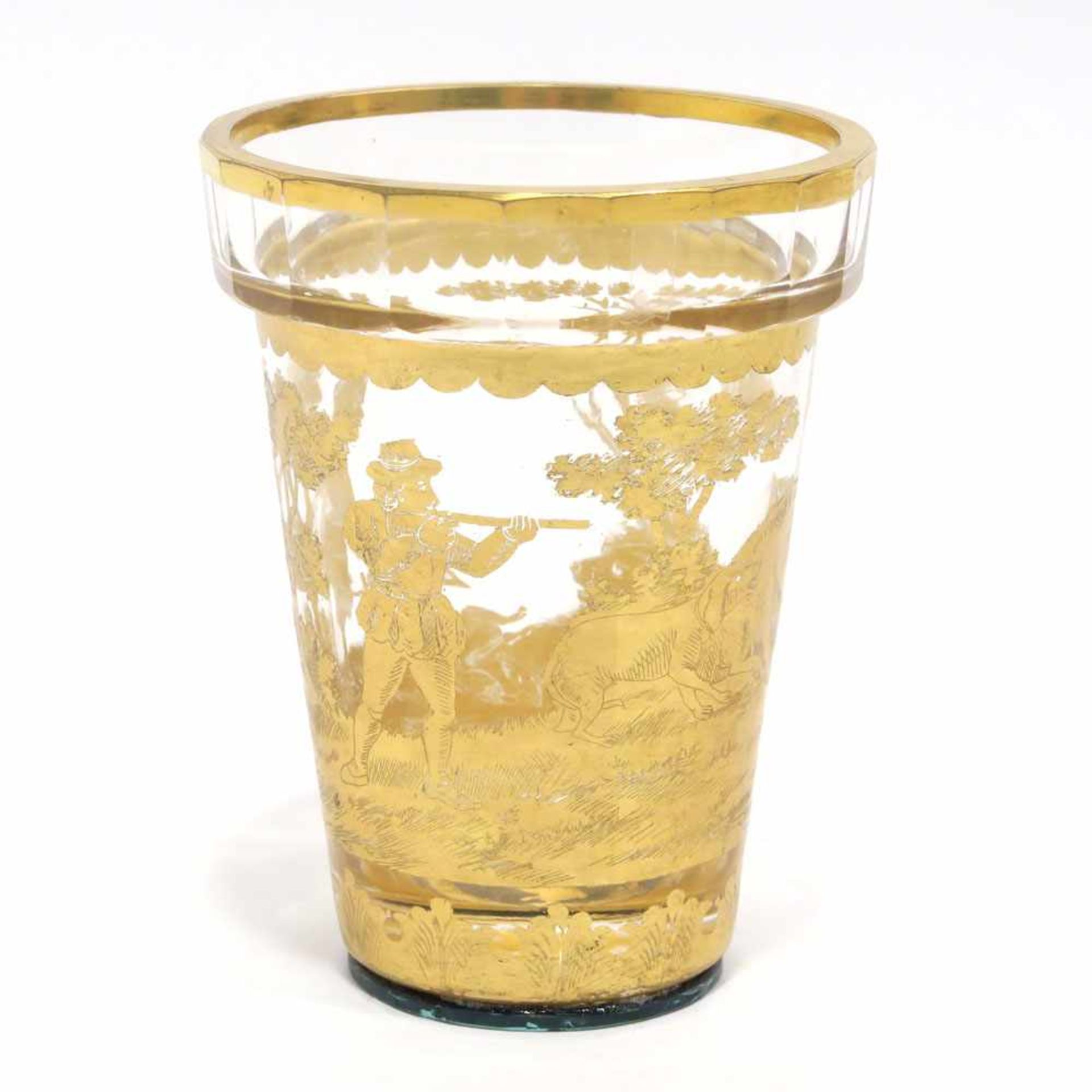 Innenbecher eines ZwischengoldbechersBöhmen, 19./20. Jh. Farbloses Glas mit radiertem Golddekor: