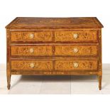 Neoclassical chest of drawers in the style of Giuseppe Maggiolini
