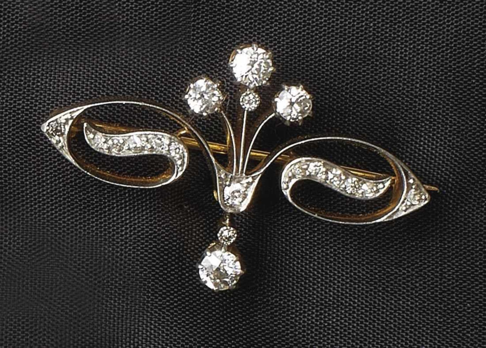 Diamond brooch