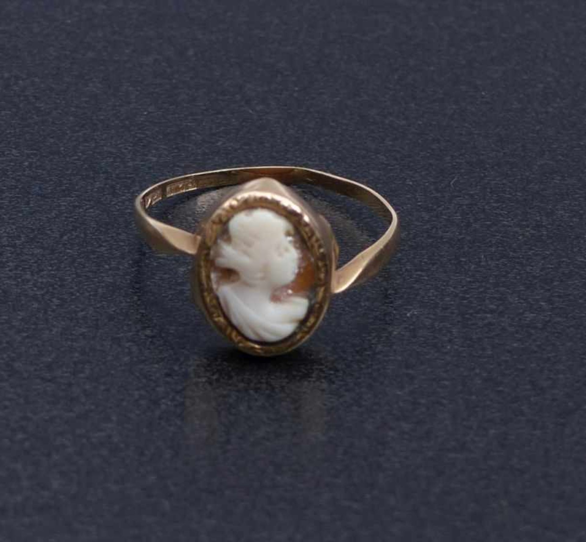 Ring with cameo - Image 3 of 3